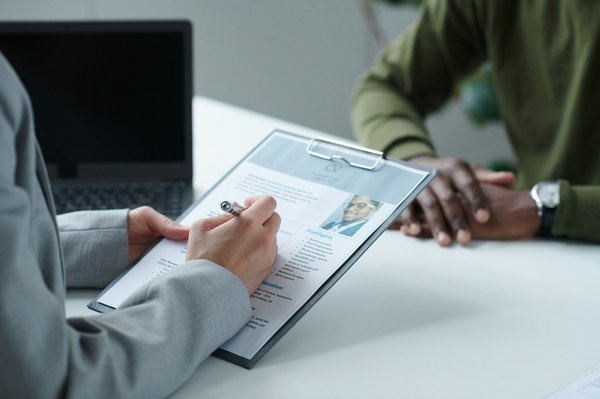 Modèle de CV : les conseils de rédaction